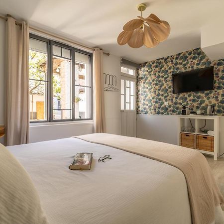 B&B La Maison De Julia Альби Экстерьер фото