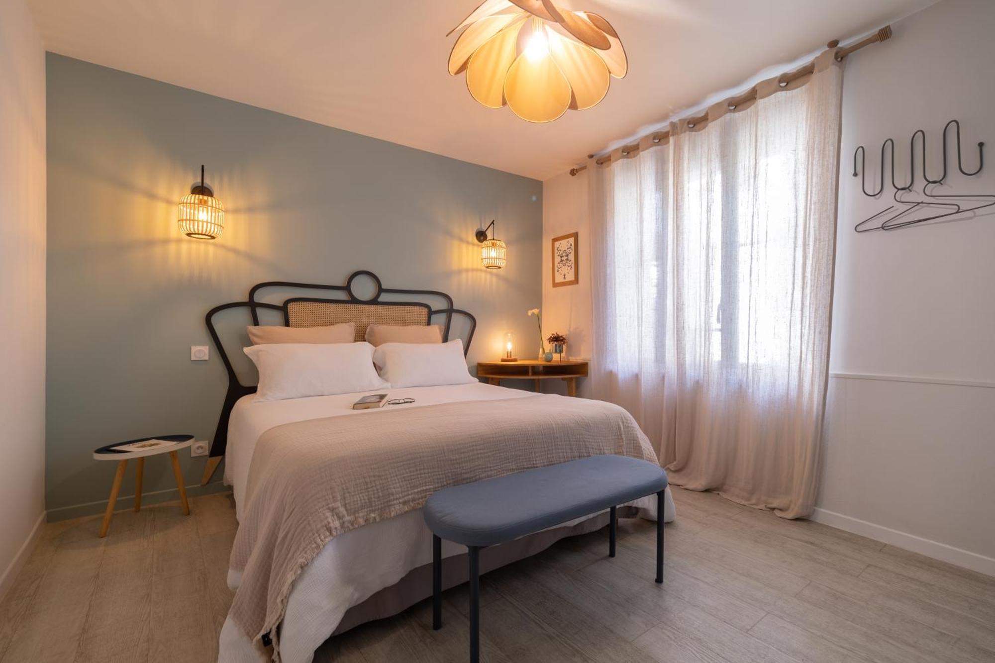 B&B La Maison De Julia Альби Экстерьер фото